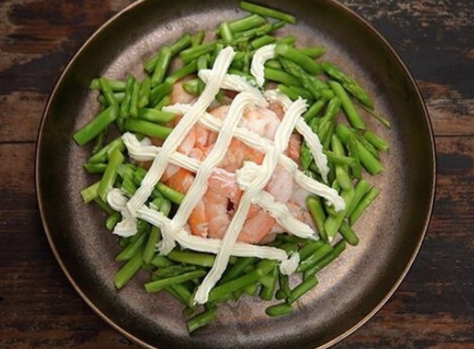 Salad tôm và măng tây