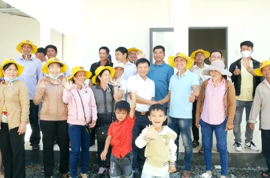 CHUYẾN THAM QUAN TRẠI SẢN XUẤT TÔM GIỐNG Ý NGHĨA CỦA ĐẠI LÝ TIỀN GIANG VÀ CÔNG TY NAM MỸ