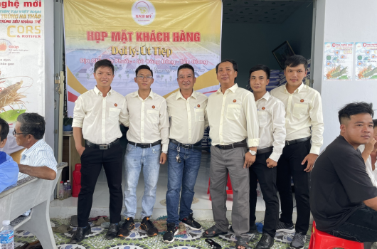 PHÁT BIỂU CỦA ĐẠI LÝ ÚT TIỆP VỀ CTY NAM MỸ TẠI HỘI THẢO KHÁCH HÀNG