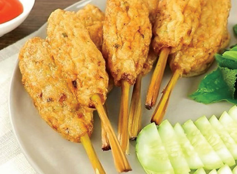 Chạo tôm cá bọc sả thơm lừng
